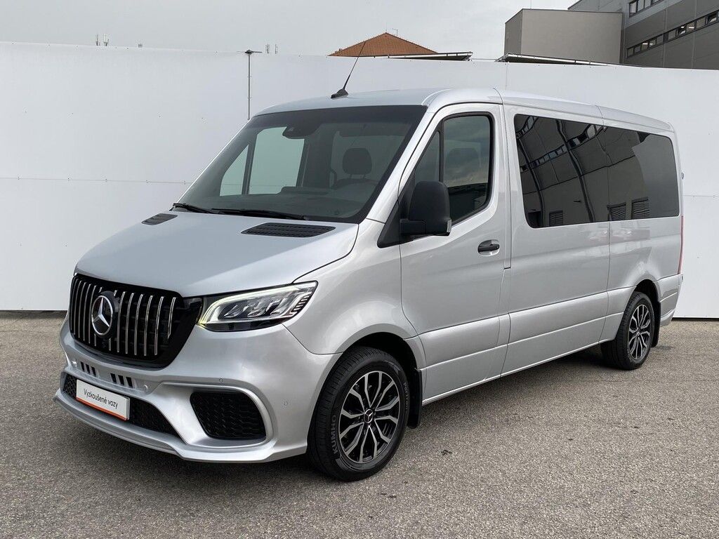 Mercedes-Benz Sprinter, 215 CDI Tourer
