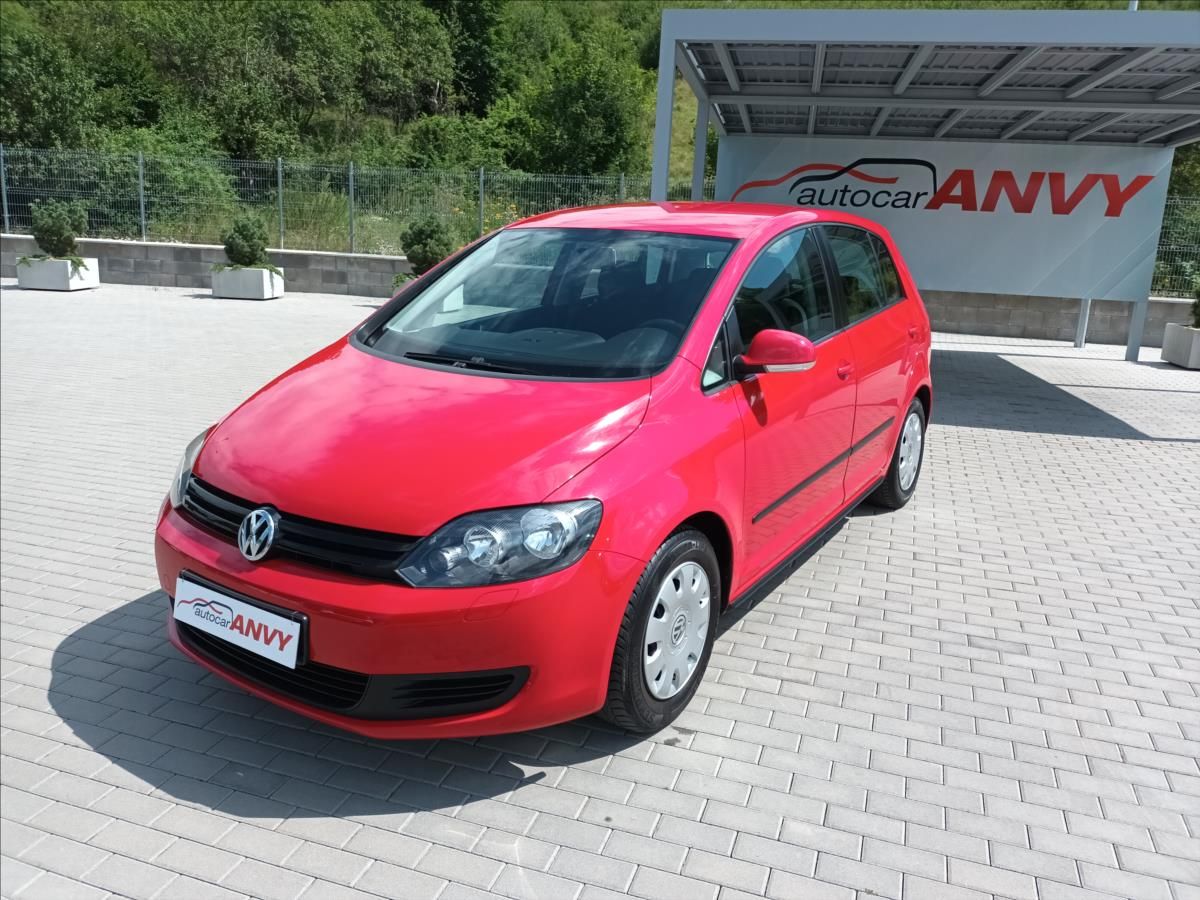 Volkswagen Golf Plus, 1,6 TDI,66KW,SERVISKA,TAŽNÉ