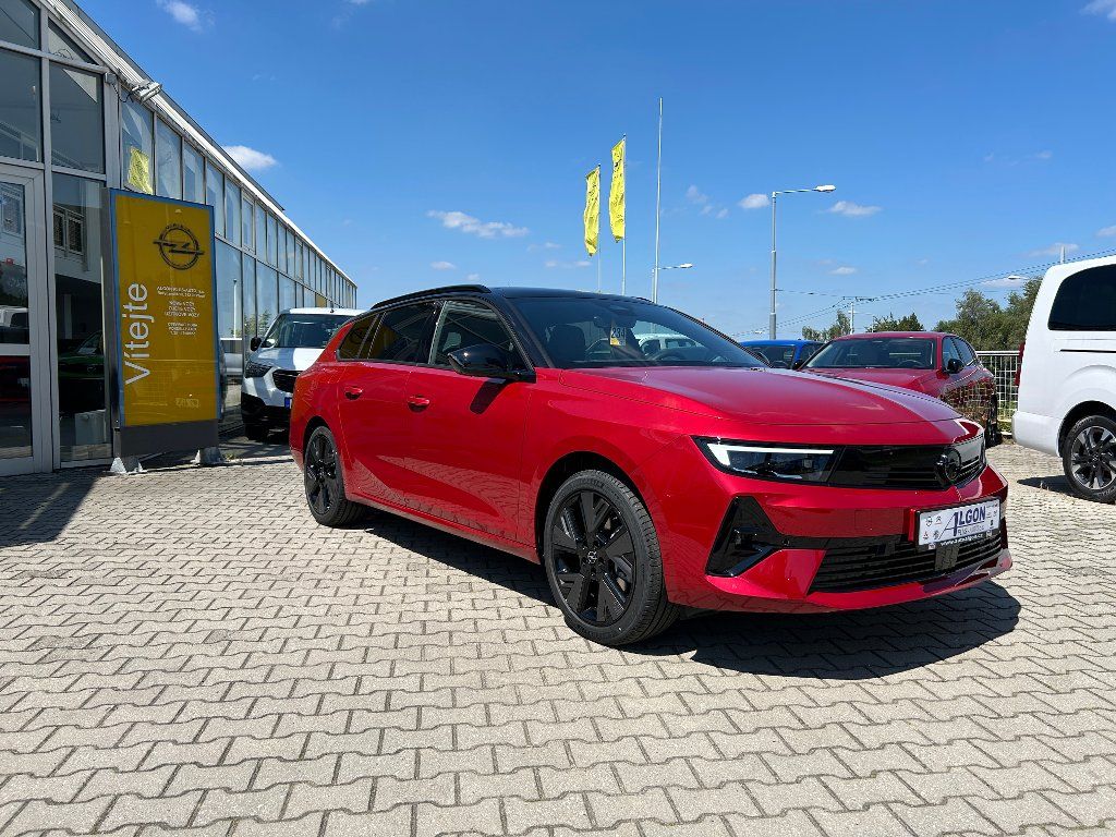 Opel Astra, SportsTourer Electric GS 156k - fotka 6