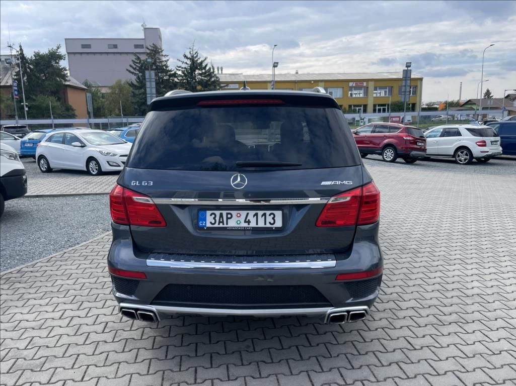 Mercedes-Benz GL, 5,5 GL 63 AMG,ČR - fotka 5