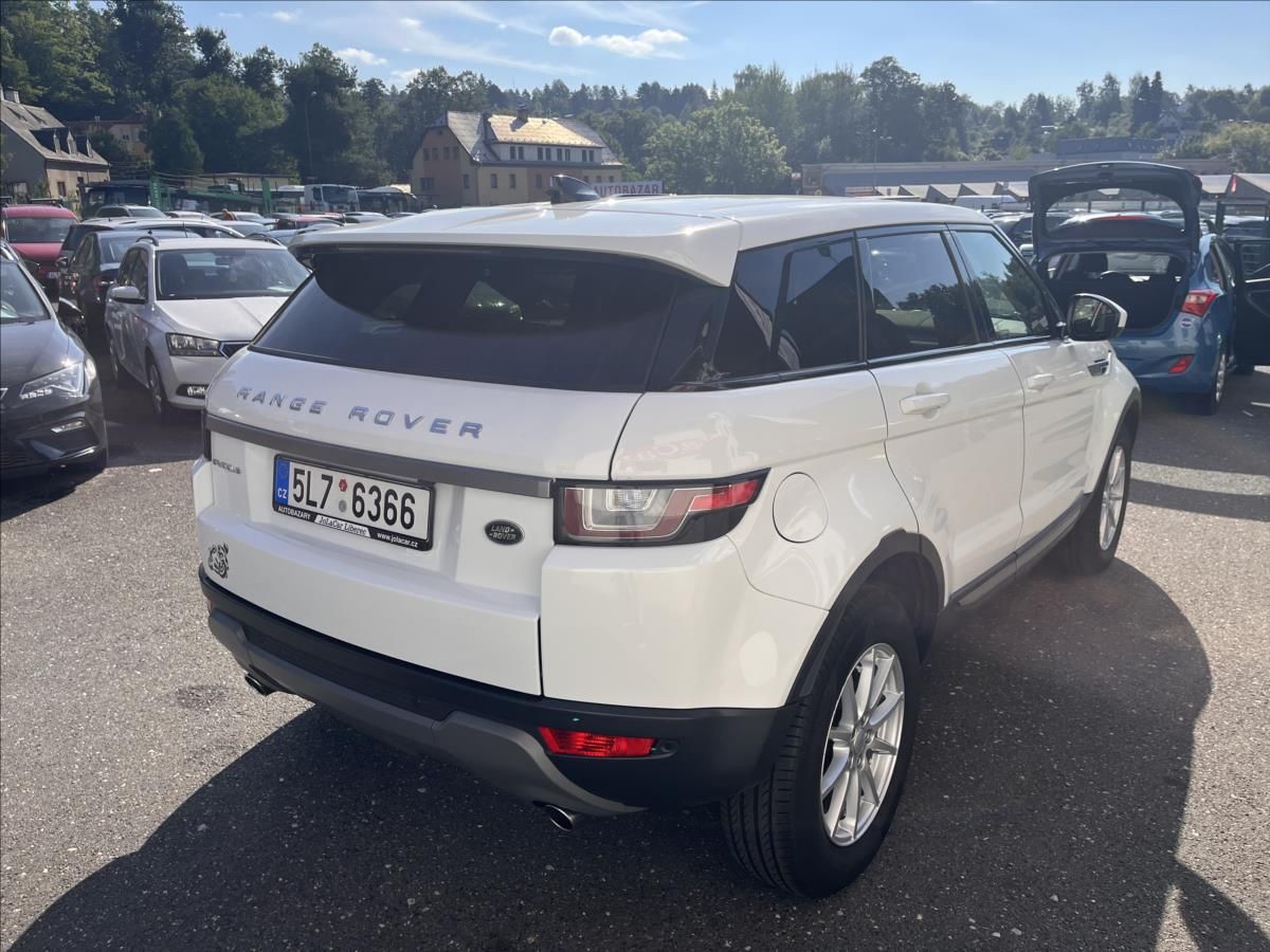 Land Rover Range Rover Evoque, 2,0 TD4 AUTO 4WD SE DYNAMIC - fotka 5