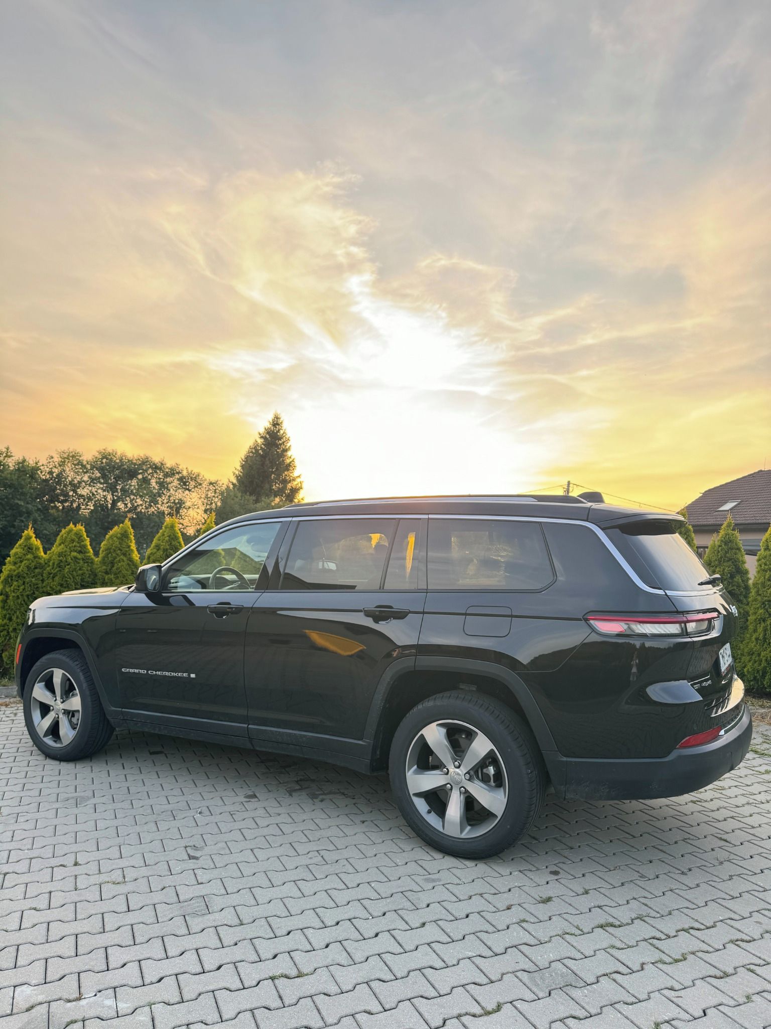 Jeep Grand Cherokee, 3.6 Laredo, 2022 - fotka 3