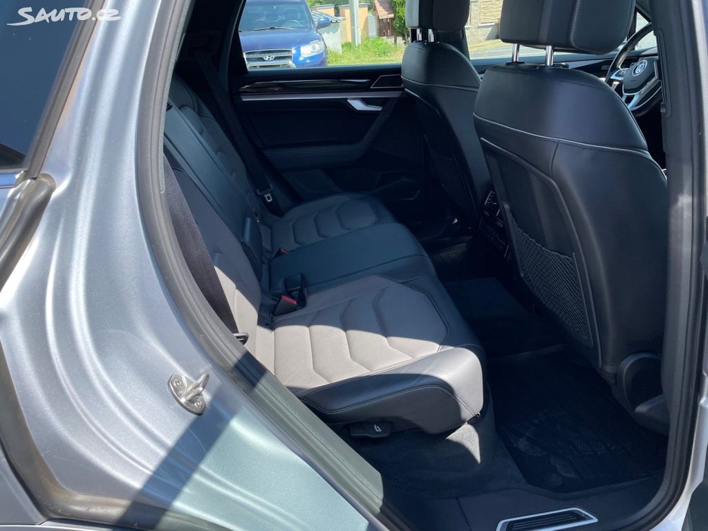Volkswagen Touareg, 3,0 TDi 4X4 210kW R-LINE