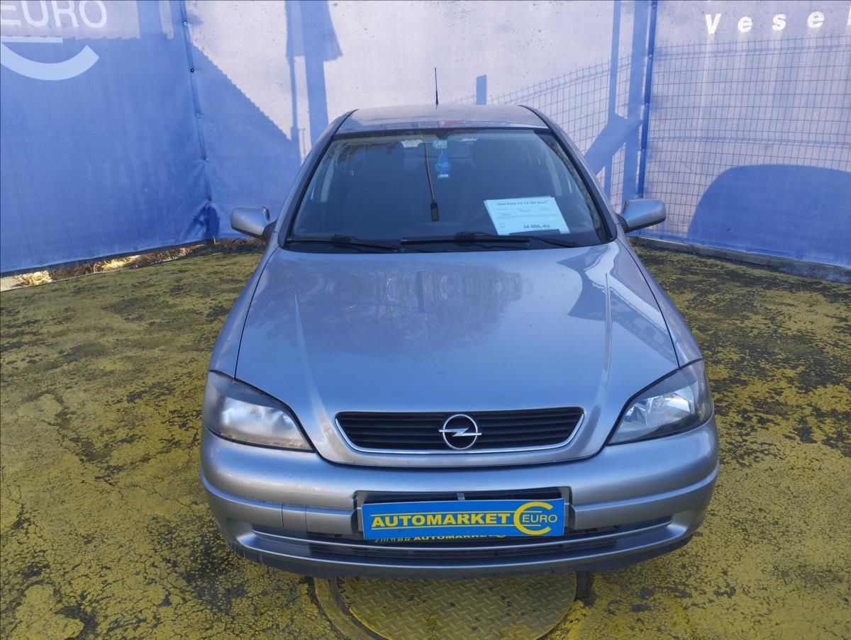 Opel Astra, 1,6 1.6 16V Sport - fotka 2