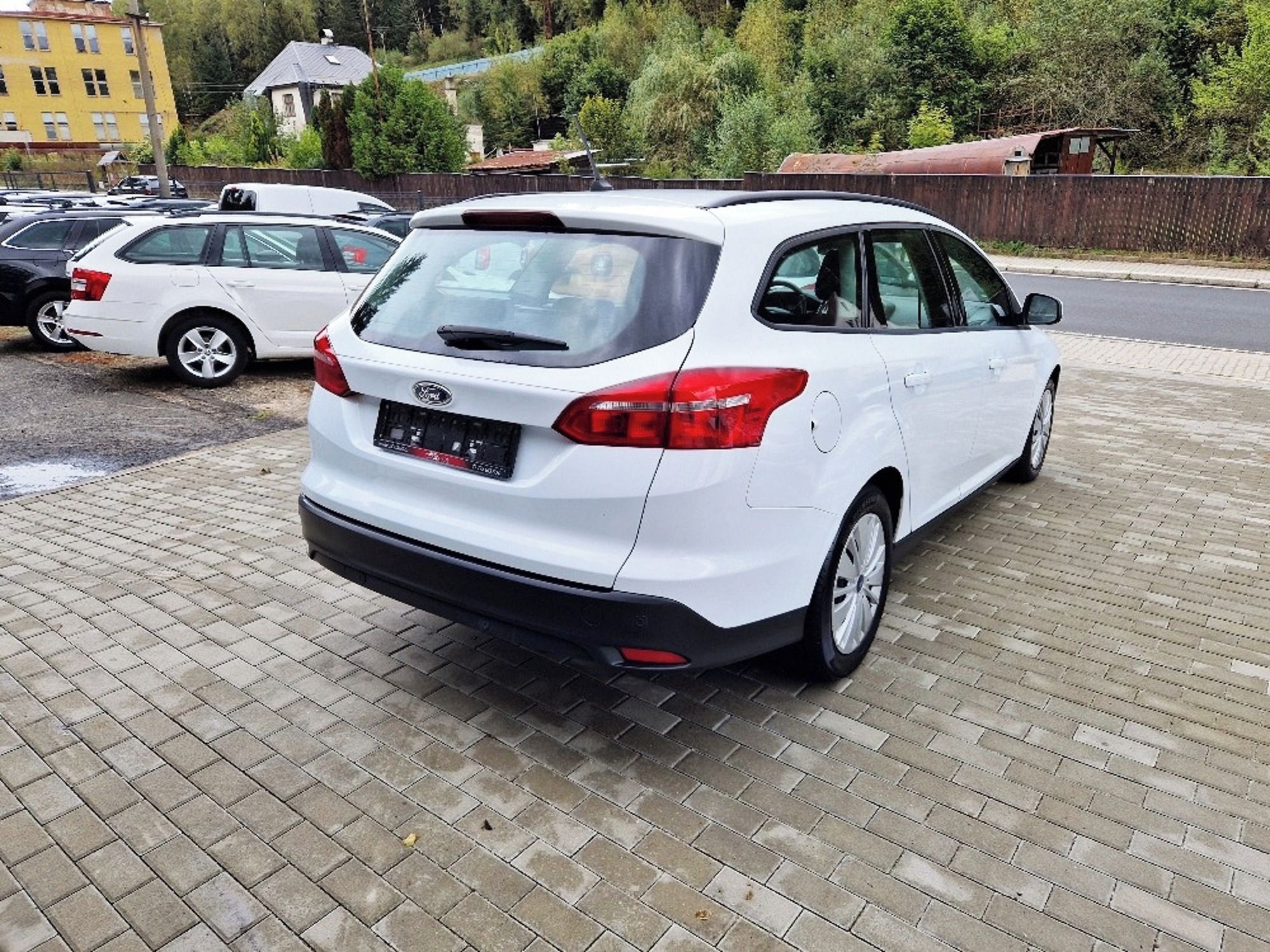 Ford Focus, 1.5 TDCi (88 kW), 107 tis. km - fotka 4