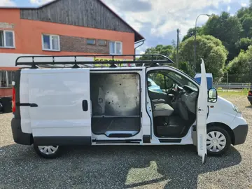 Opel Vivaro, 2.0 CDTi LONG 84KW 3-MÍSTA KLI