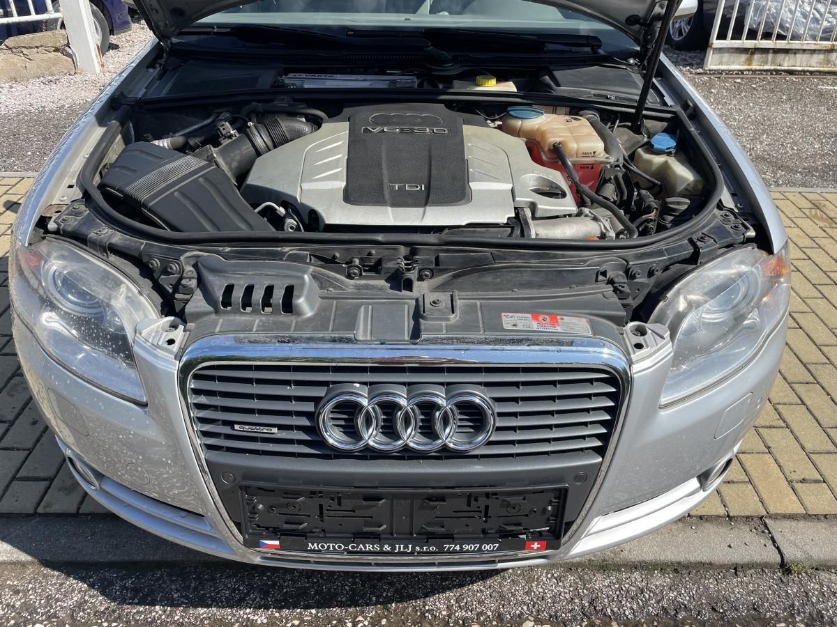 Audi A4, 3.0 Tdi Quatro - fotka 5