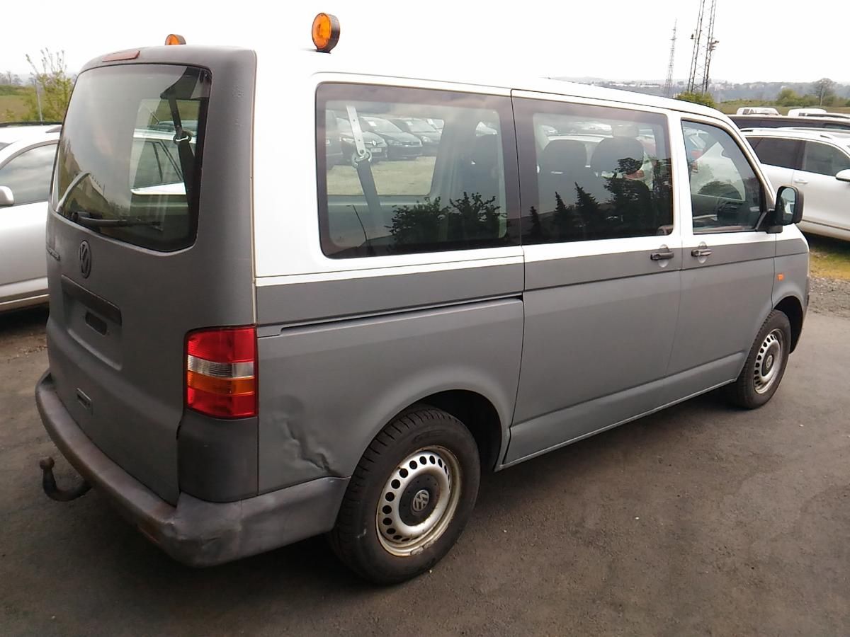 Volkswagen Transporter, 1,9TDI,62KW,9MÍST,TAŽNÝ SER.KN - fotka 6
