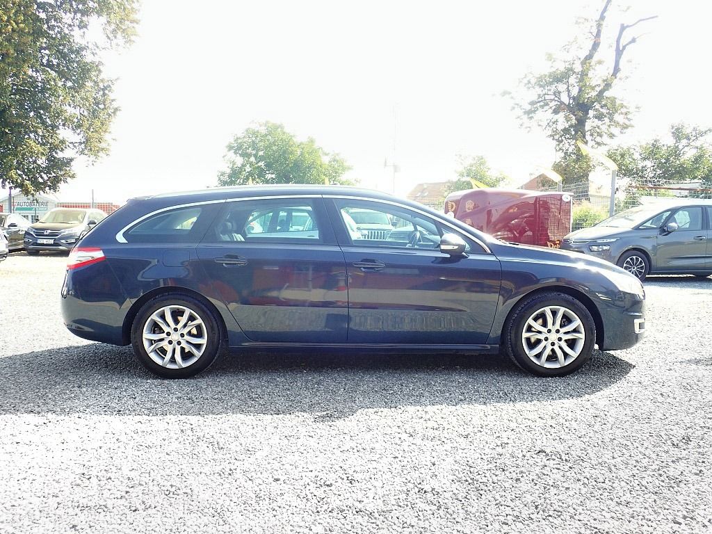 Peugeot 508, Peugeot 508 ČR 2.0HDI 120KW ma - fotka 2