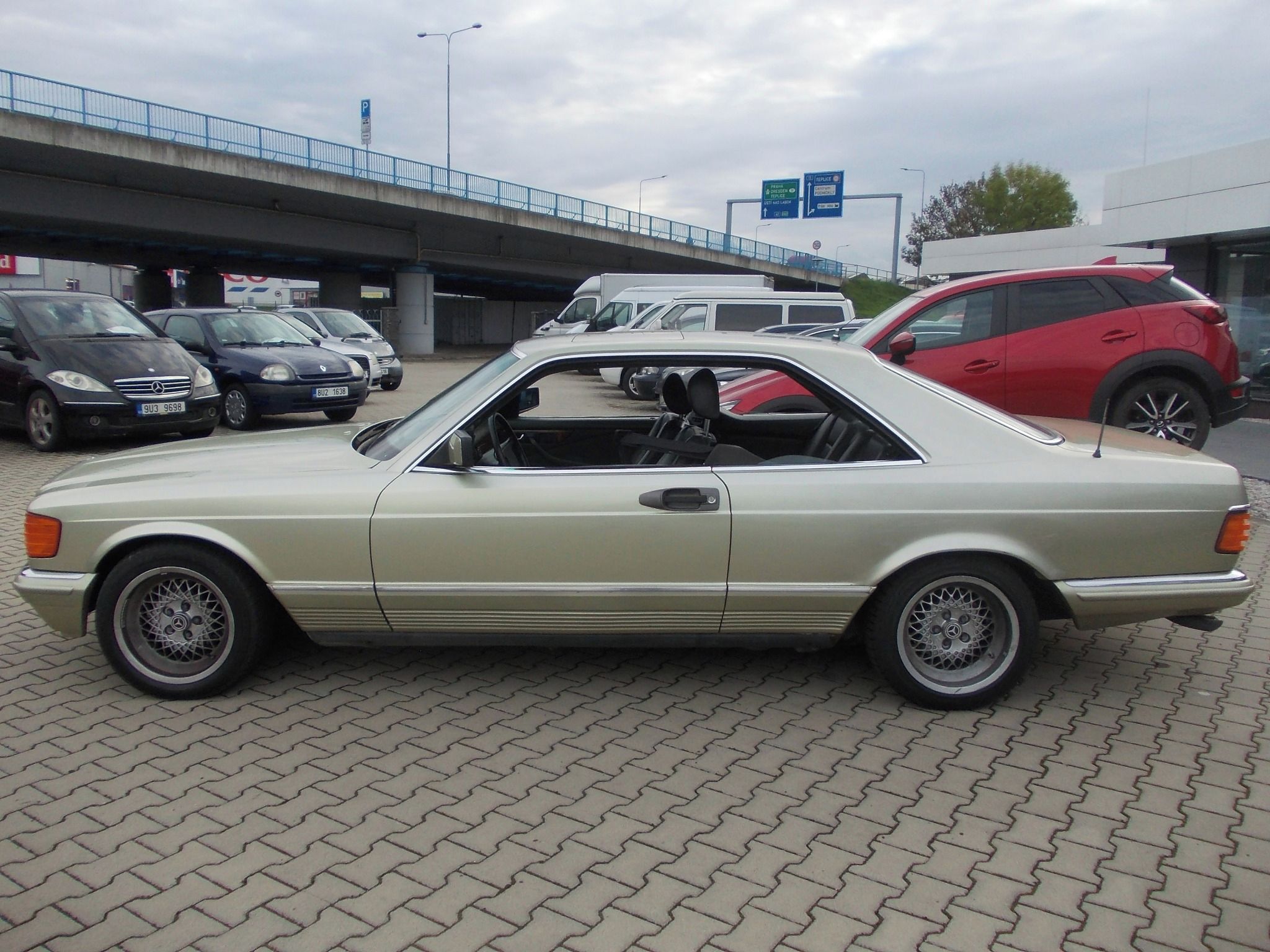 Mercedes-Benz Třídy S, 500 SEC - fotka 5