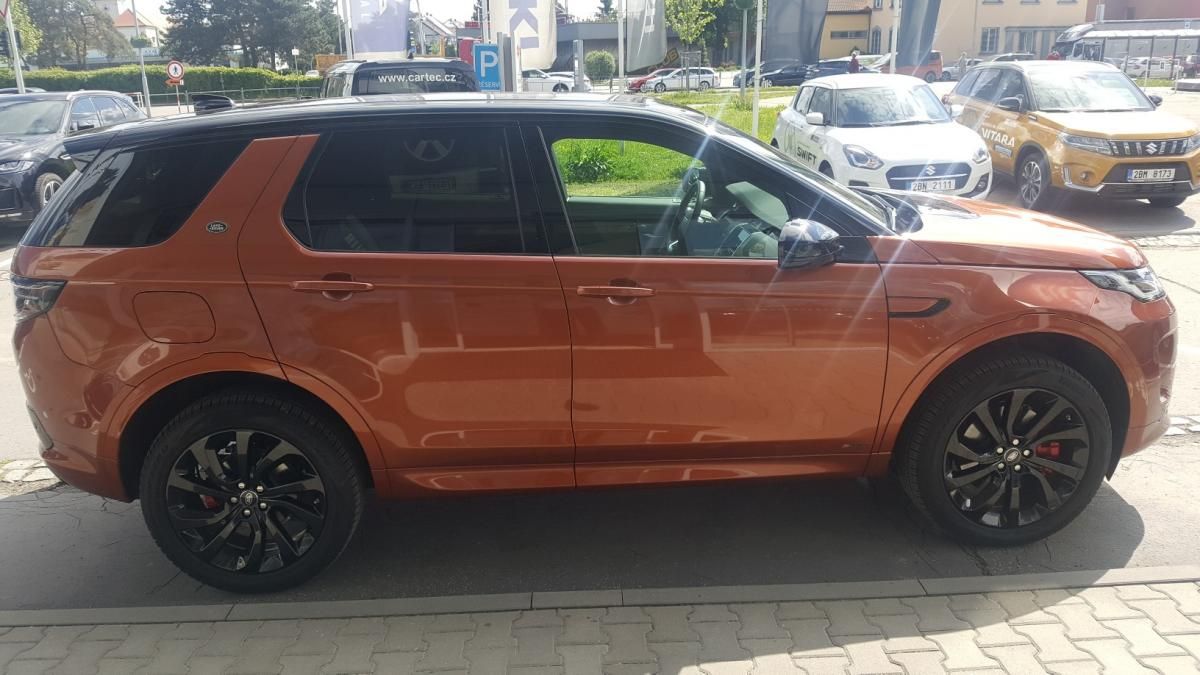 Land Rover Discovery Sport, 2,0 R-DYNAMIC SE D180 - fotka 5