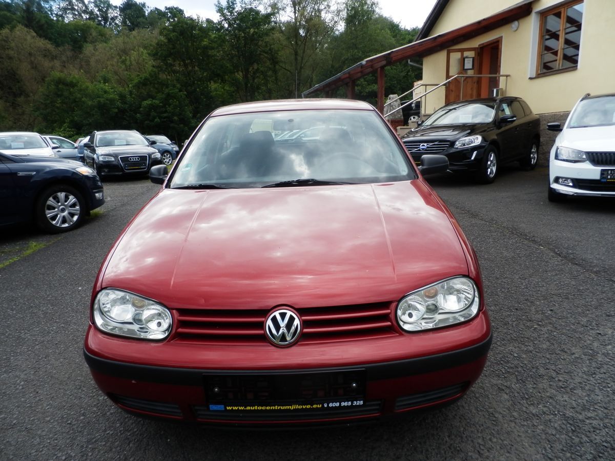 Volkswagen Golf, 1.4 55KW - fotka 3