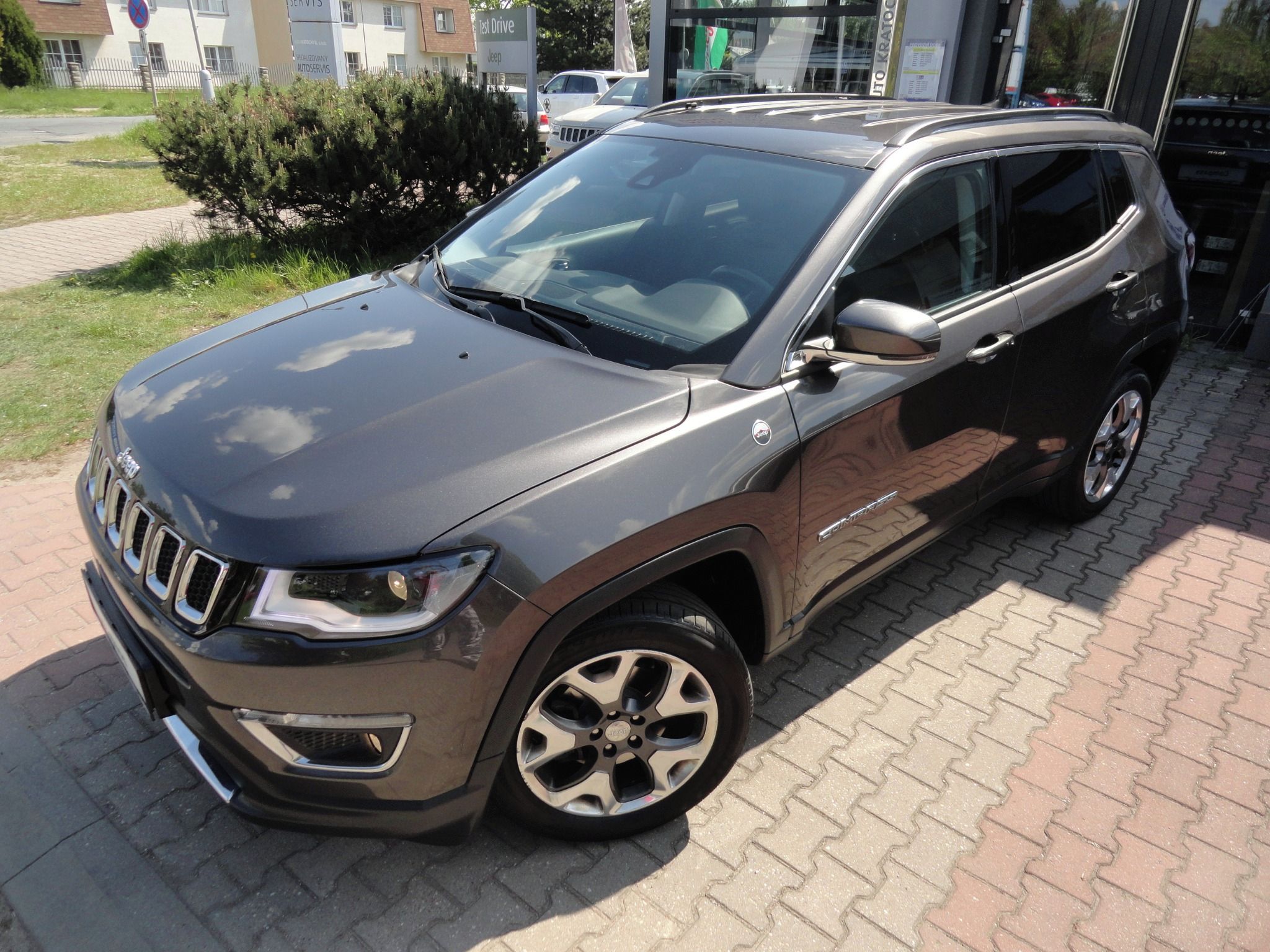 Jeep Compass, 1,4 MultiAir, Limited 4x4 - fotka 2
