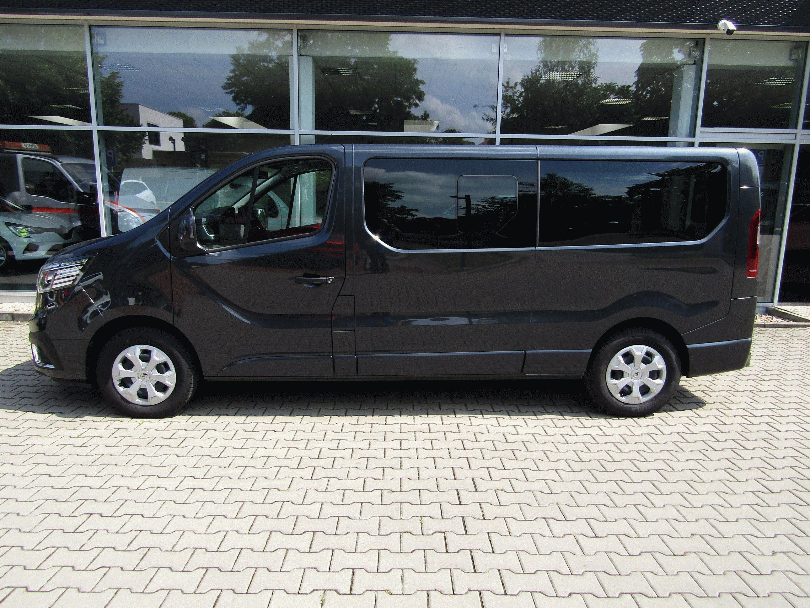 Renault Trafic, Blue dCi 170 EDC Cool L2 - fotka 4