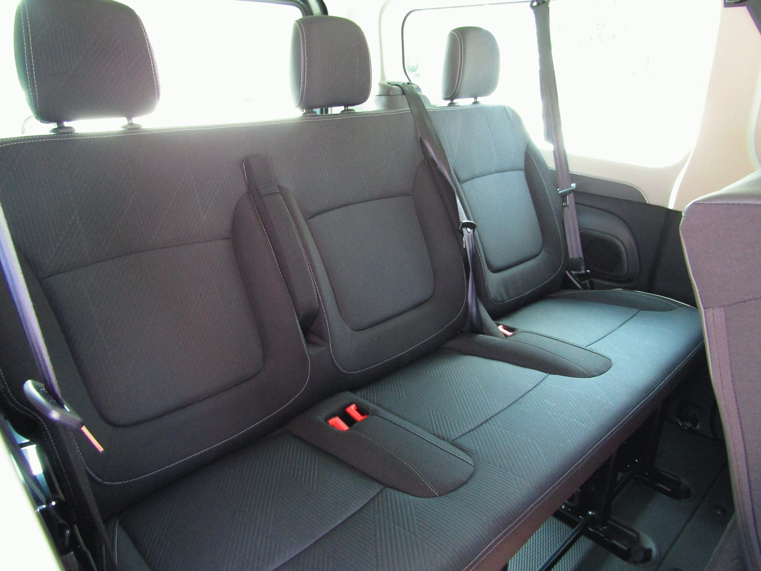 Renault Trafic, Blue dCi 170 EDC Cool L2 - fotka 6