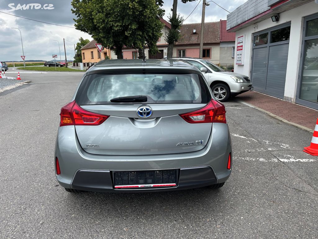 Toyota Auris, fotka 4