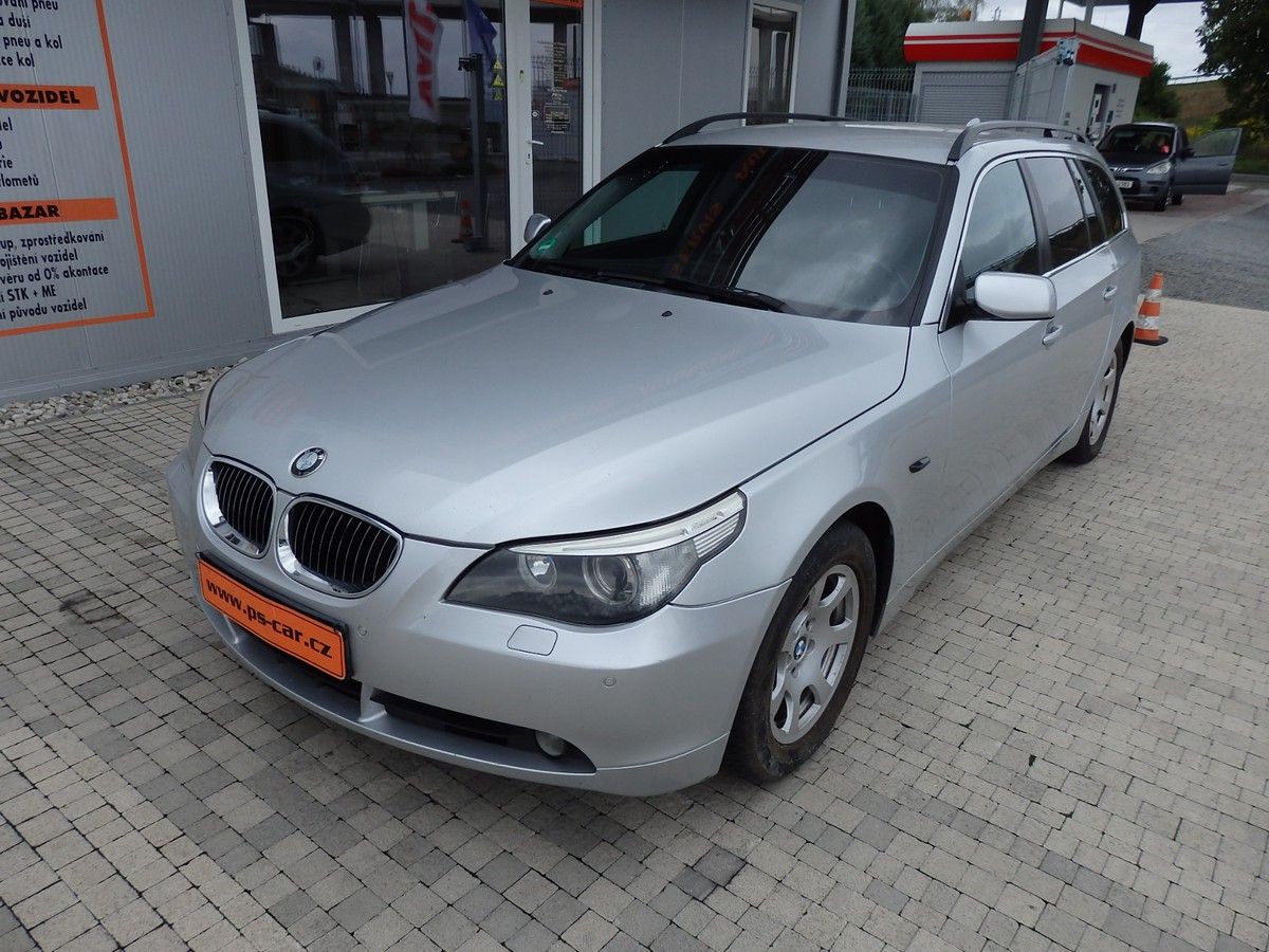 BMW Řada 5, 530d 6x AIRBAG, ZÁVĚS - fotka 2