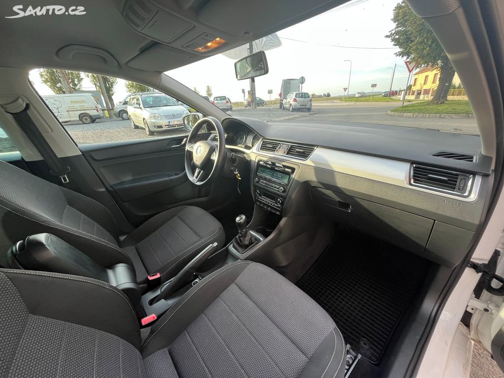Škoda Rapid, fotka 12