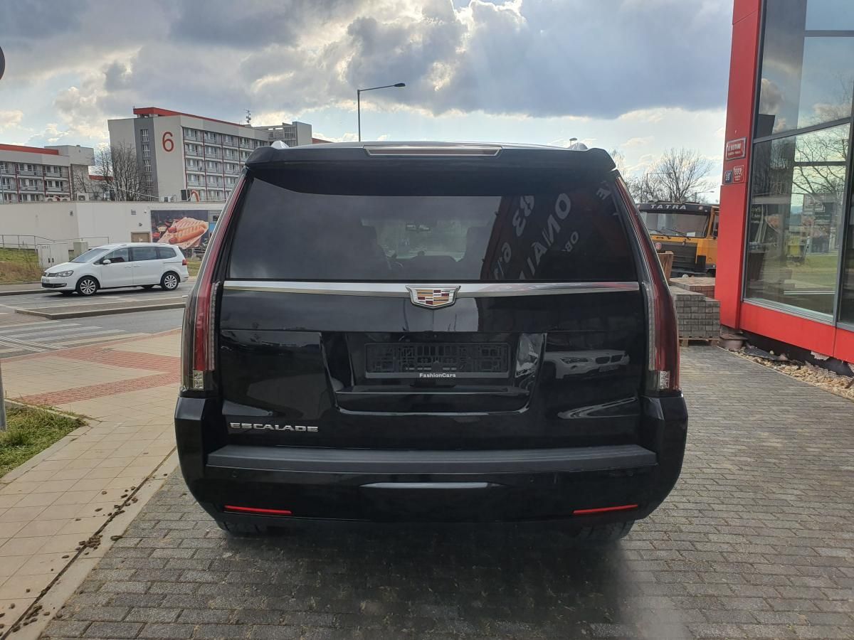 Cadillac Escalade, PLATINUM 8st AUTOMAT EU VERZE - fotka 6