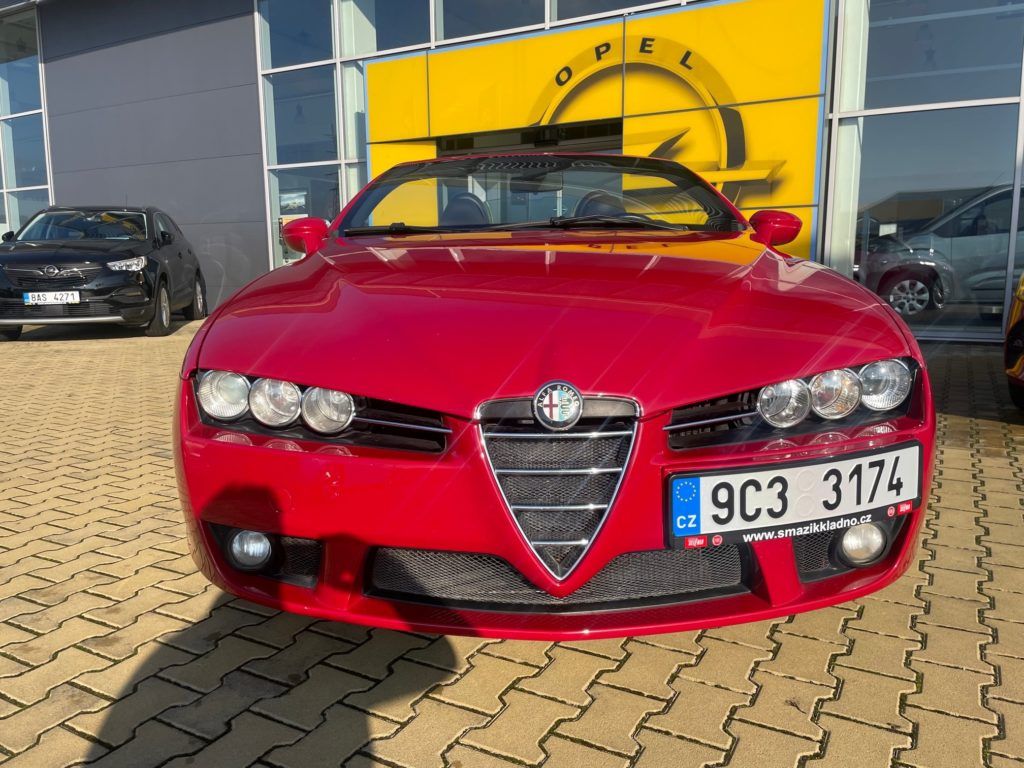 Alfa Romeo Spider, 2.4 JTD - fotka 3