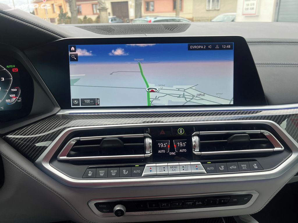 BMW X5, fotka 36