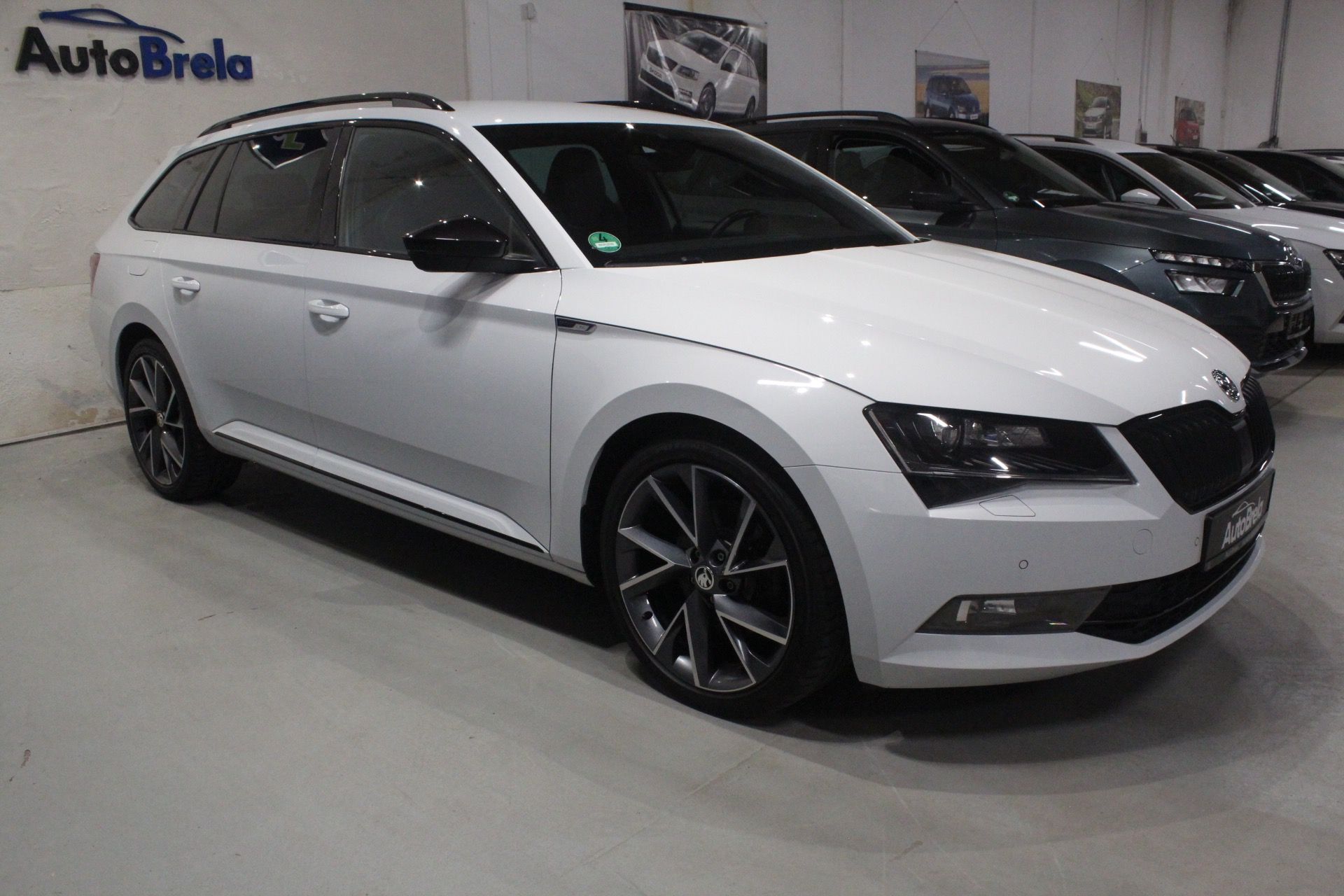 Škoda Superb, 2.0TDI DSG 4x4 SportLine 140kW - fotka 3