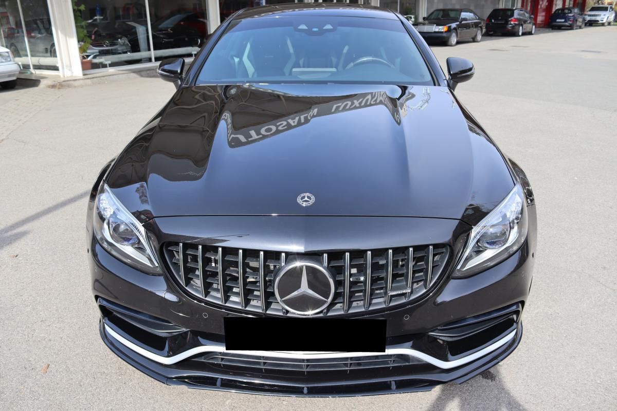 Mercedes-Benz Třídy C, AMG C63 S COUPE 4.0 V8 BITURBO - fotka 2