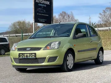 Ford Fiesta, 1.3i klima + zimní pneu