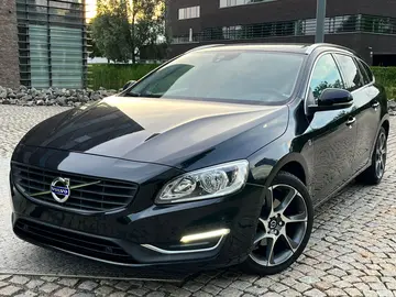 Volvo V60, 2.0D OCEAN RACE DPH 1.MAJITEL