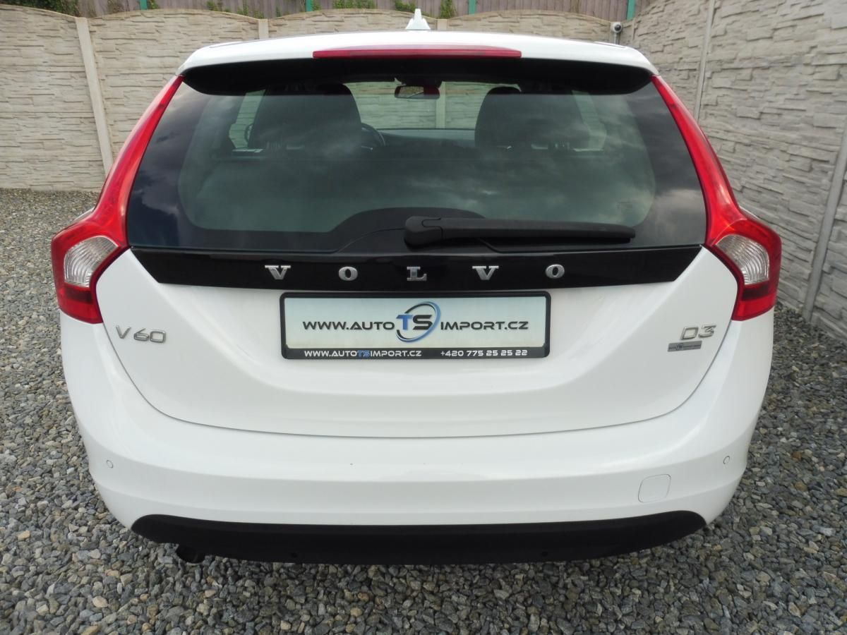 Volvo V60, 2.0D3 V5 135PS AUT EXTRA STAV! - fotka 5