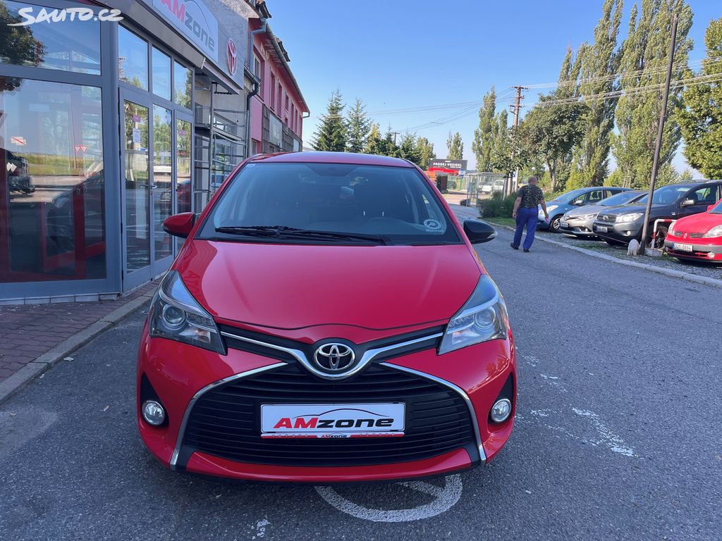 Toyota Yaris, fotka 2