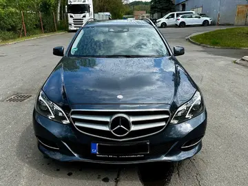 Mercedes-Benz Třídy E, 350 BLUETEC 4matic