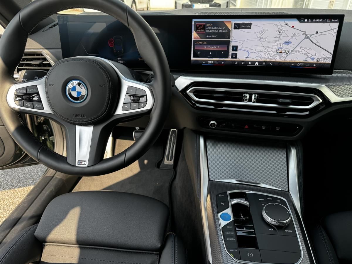 BMW i4, eDrive40 - fotka 6