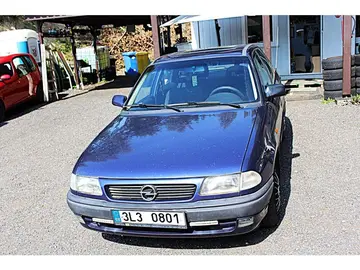 Opel Astra, 1.6i