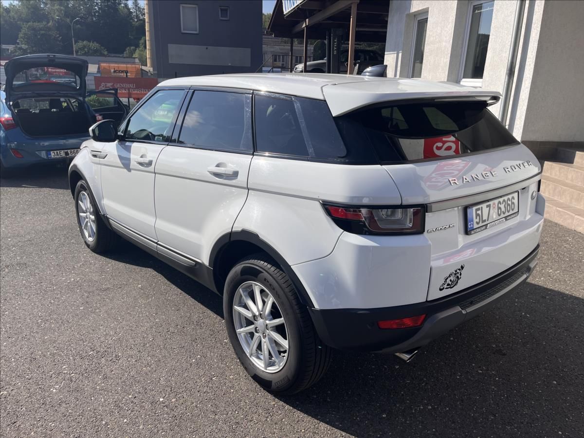 Land Rover Range Rover Evoque, 2,0 TD4 AUTO 4WD SE DYNAMIC - fotka 6