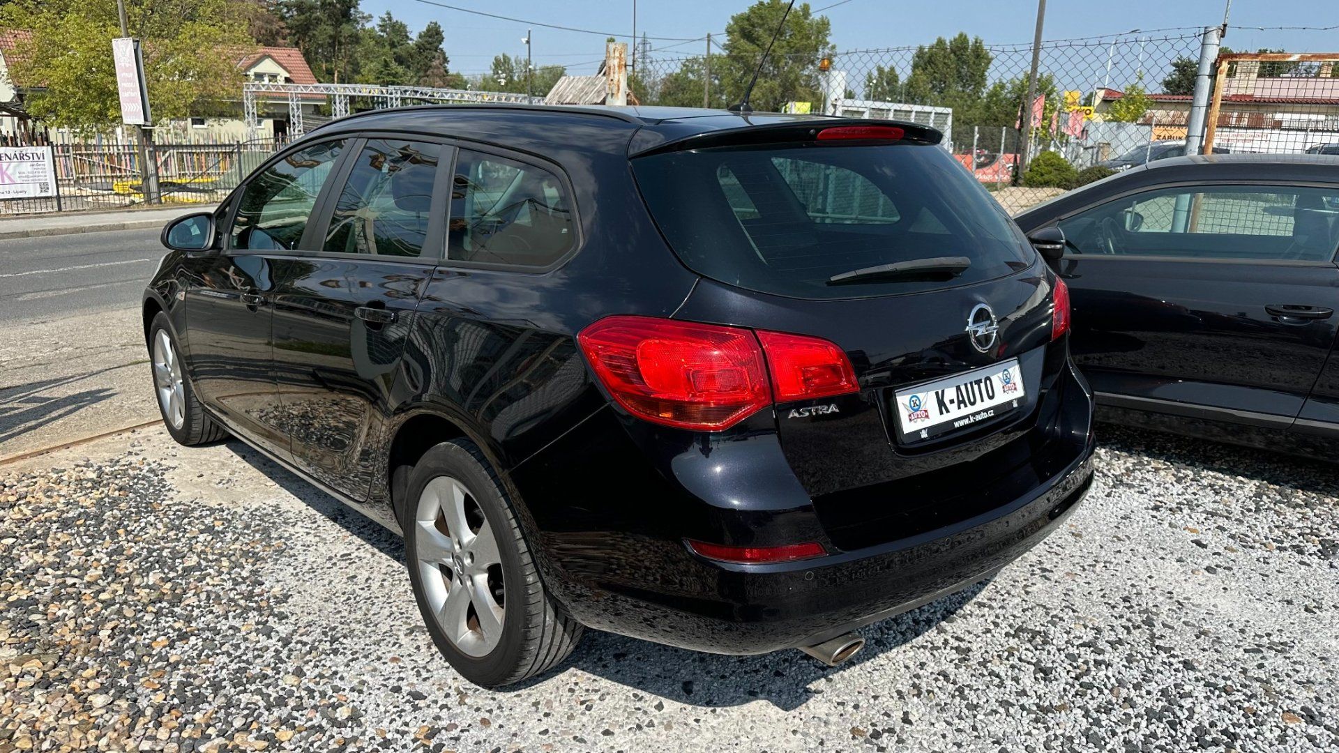 Opel Astra, 1.4T 88kW *ALU*Tempomat*1Maj* - fotka 6