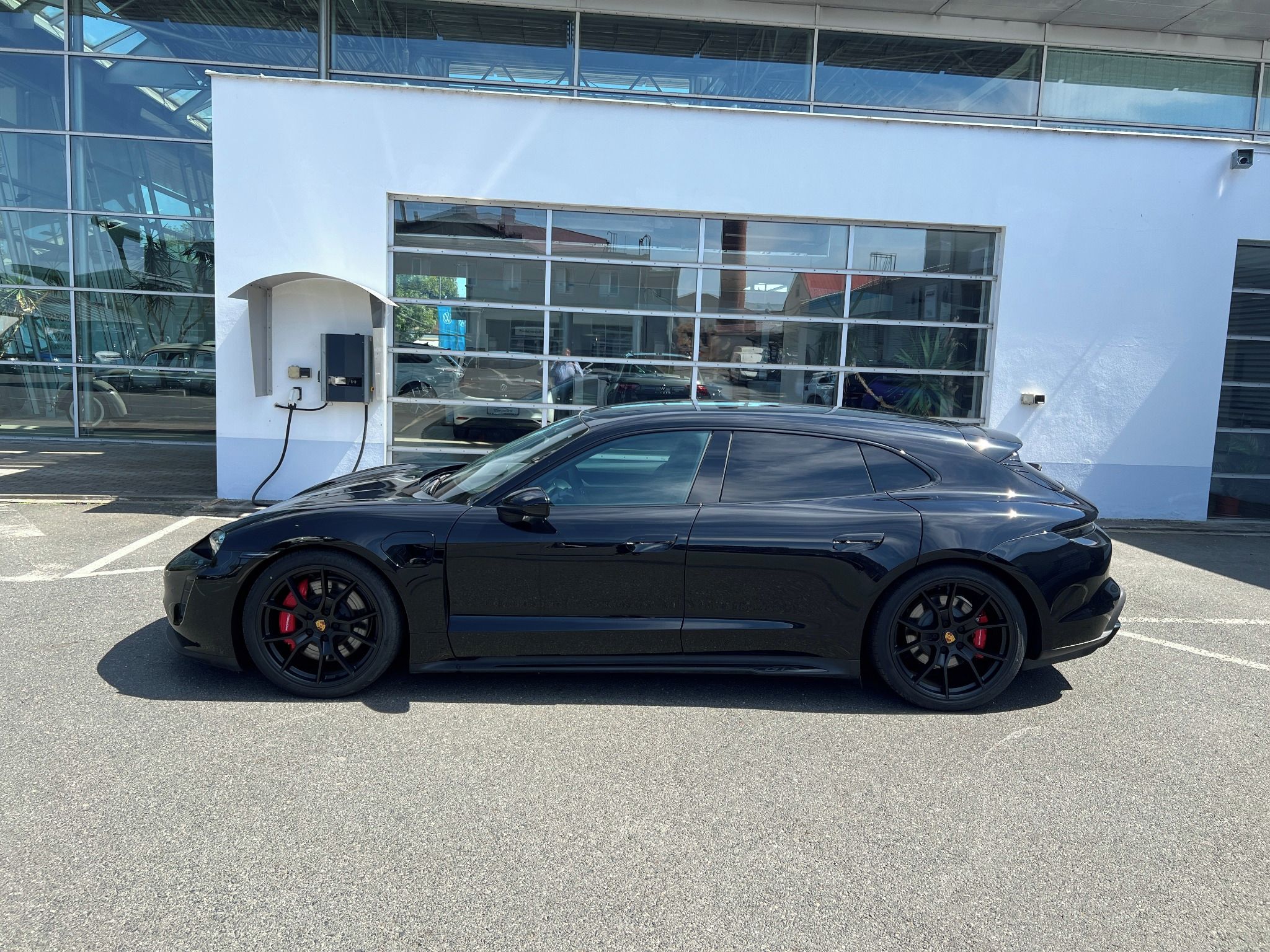 Porsche Taycan, GTS Sport Turismo - fotka 2