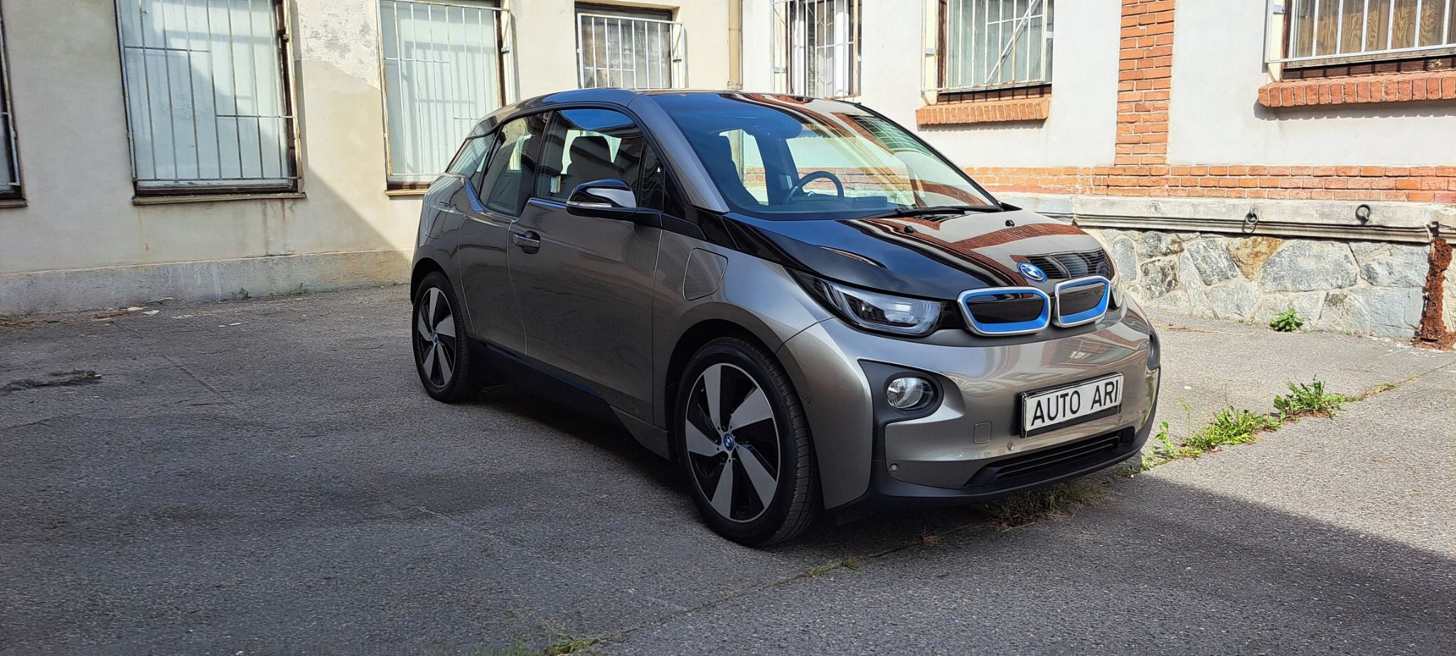 BMW i3, REX*LED*VÝBAVA*STAV*VÝHŘEV