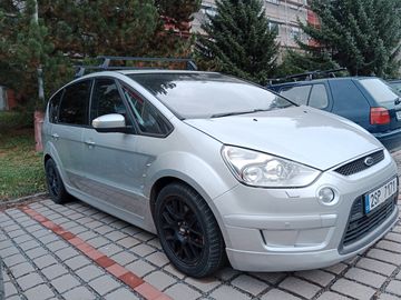 Obrázek k inzerátu: Ford S-MAX