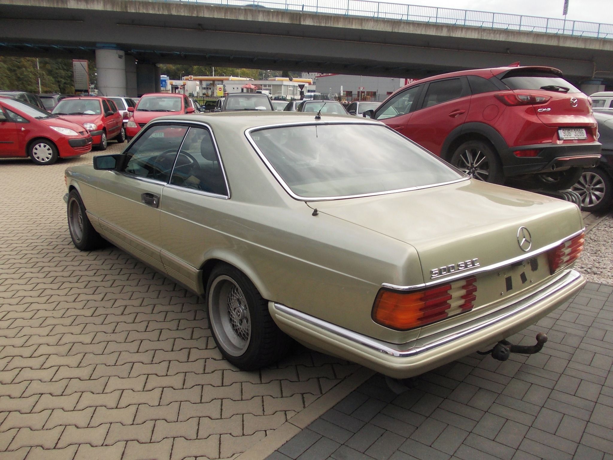 Mercedes-Benz Třídy S, 500 SEC - fotka 4