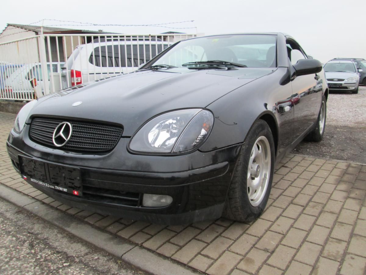Mercedes-Benz SLK, 200 2,0 100KW - fotka 5