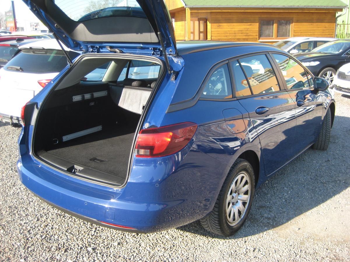 Opel Astra, 1.6 CDTi ENJOY Top DPH ČR !!! - fotka 6