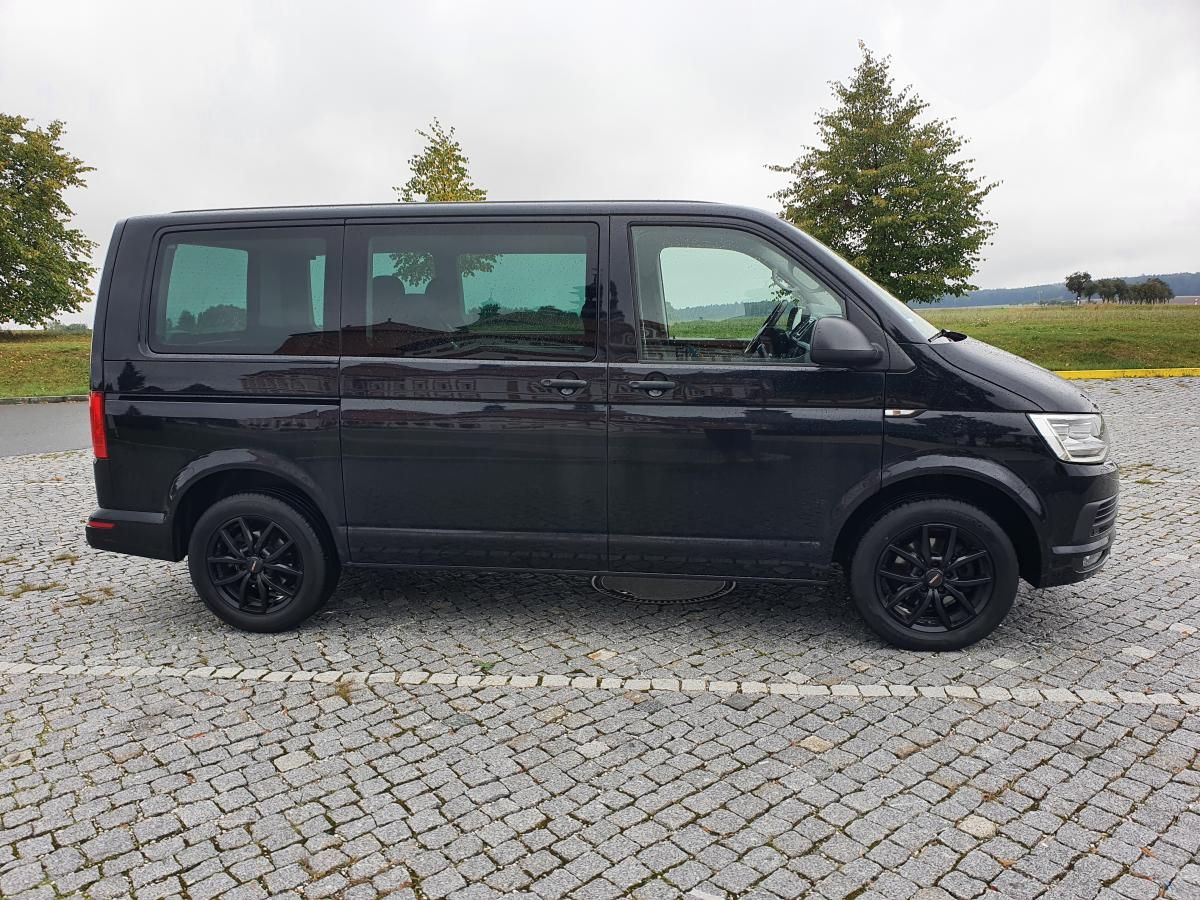 Volkswagen Multivan, SUPER STAV, 110KW, MANUAL 153K - fotka 6