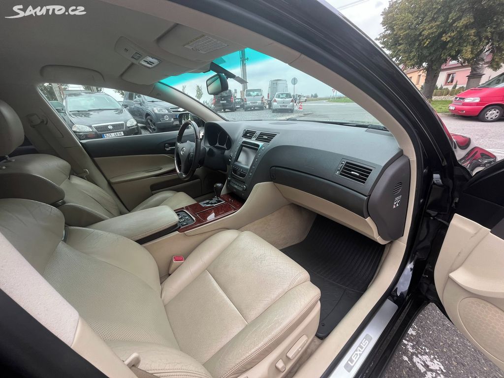 Lexus GS 450h, fotka 32