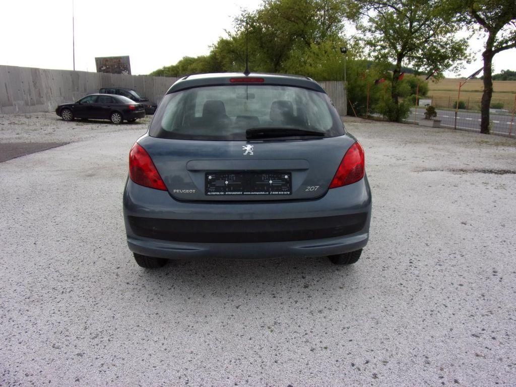 Peugeot 207, 1.4 16V - fotka 4