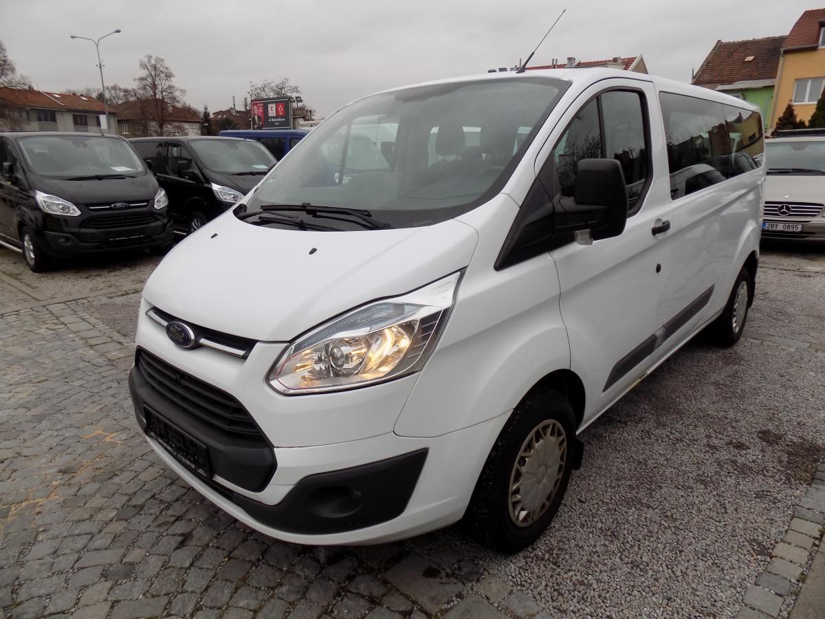 Ford Transit Custom, 2,2 TDCI 92 KW L2H1 9 MÍST