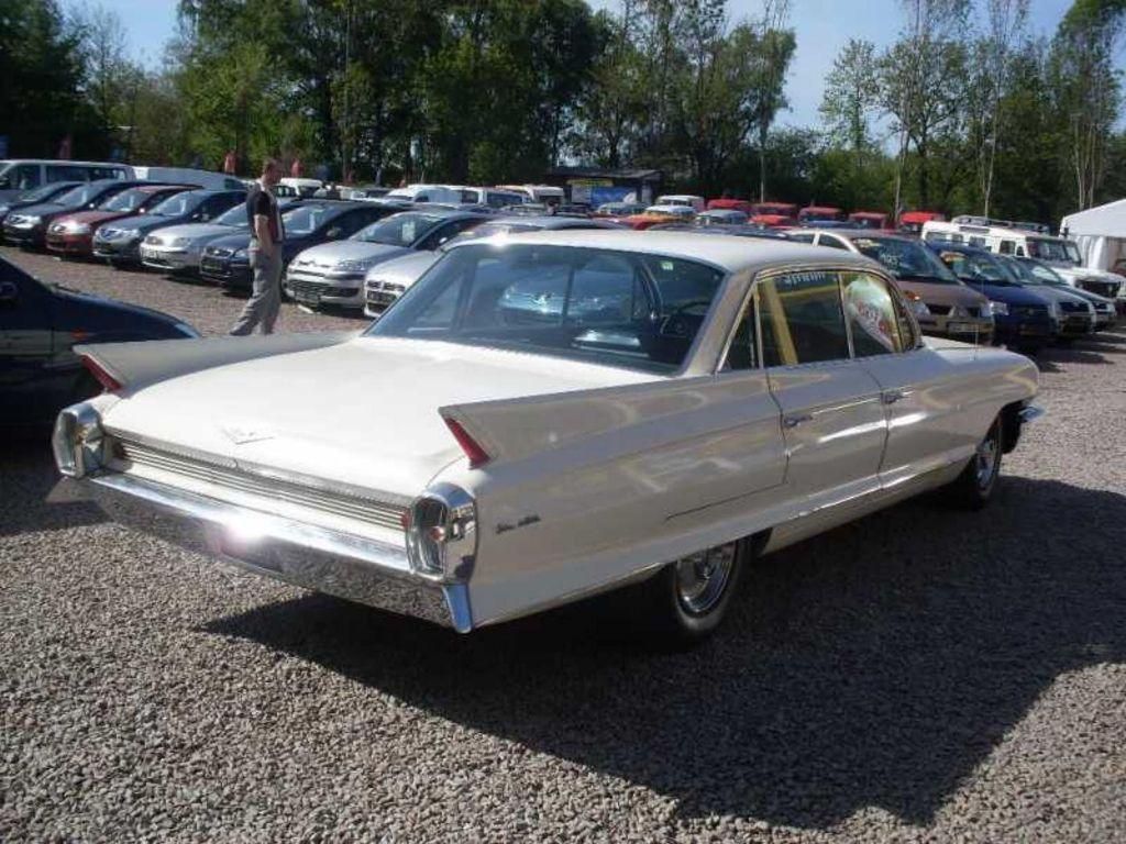 Cadillac DeVille, 6,4 L - fotka 6