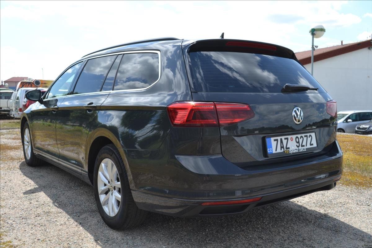 Volkswagen Passat, 2.0 TDI DSG FULL LED ACC - fotka 5