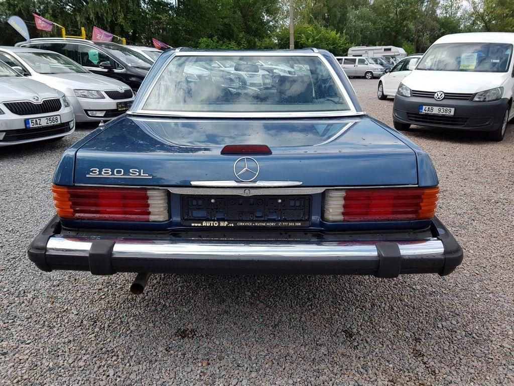 Mercedes-Benz SL, 380 1982 160 kW HARDTOP - fotka 5