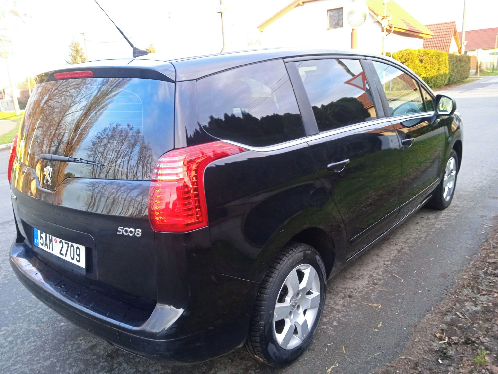 Peugeot 5008, 1,6HDi82kw,ALU,BLACK,DIGIKLIMA - fotka 4
